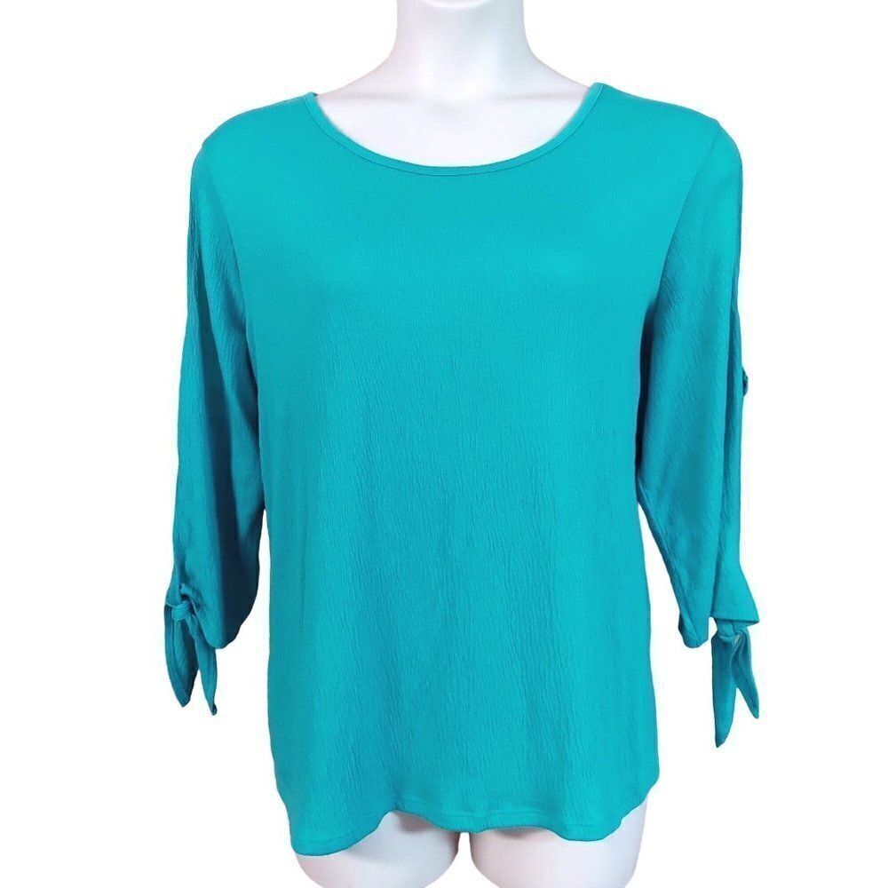 Cato Women's Plus Size Textured Green Cold Shoulder Tie Sleeve Top